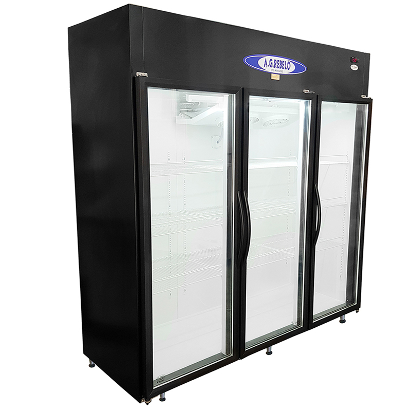 Refrigerador comercial de três portas com vidro